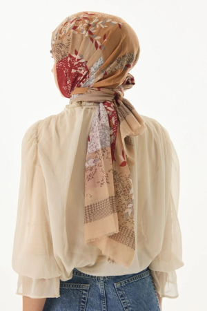 hijab_beige_abstract_4_660x990