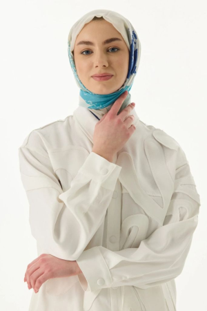 hijab_blue_white_2_660x990